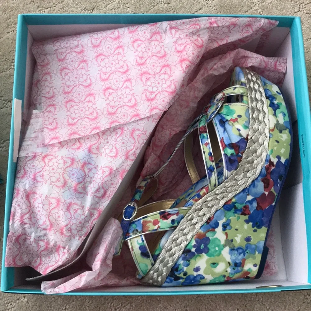 NWT Poetic Licence Arm Candy blue silver wedges